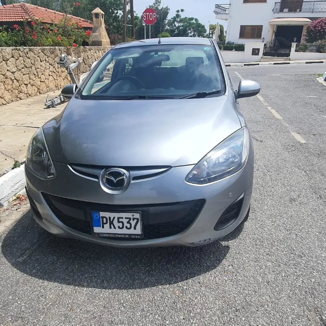 2012 Mazda Demio Skyactiv
