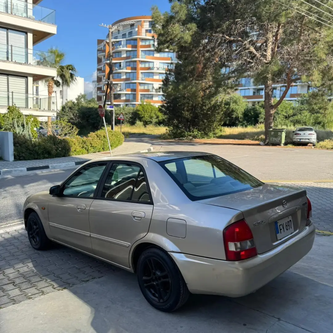 Mazda Familia 2002 Satılık İkinci El - Thumbnail 4