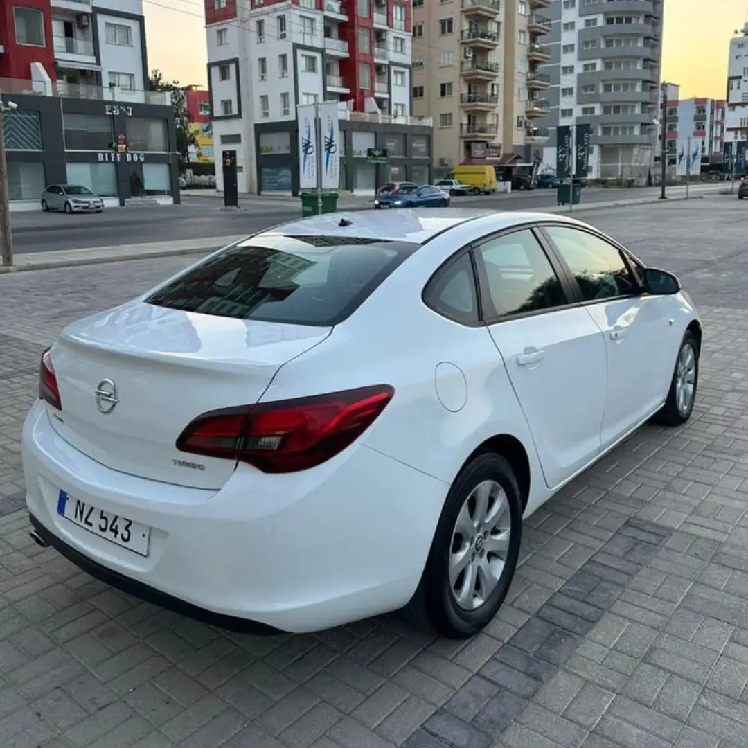 Opel Astra 2016 Satılık İkinci El - Thumbnail 4