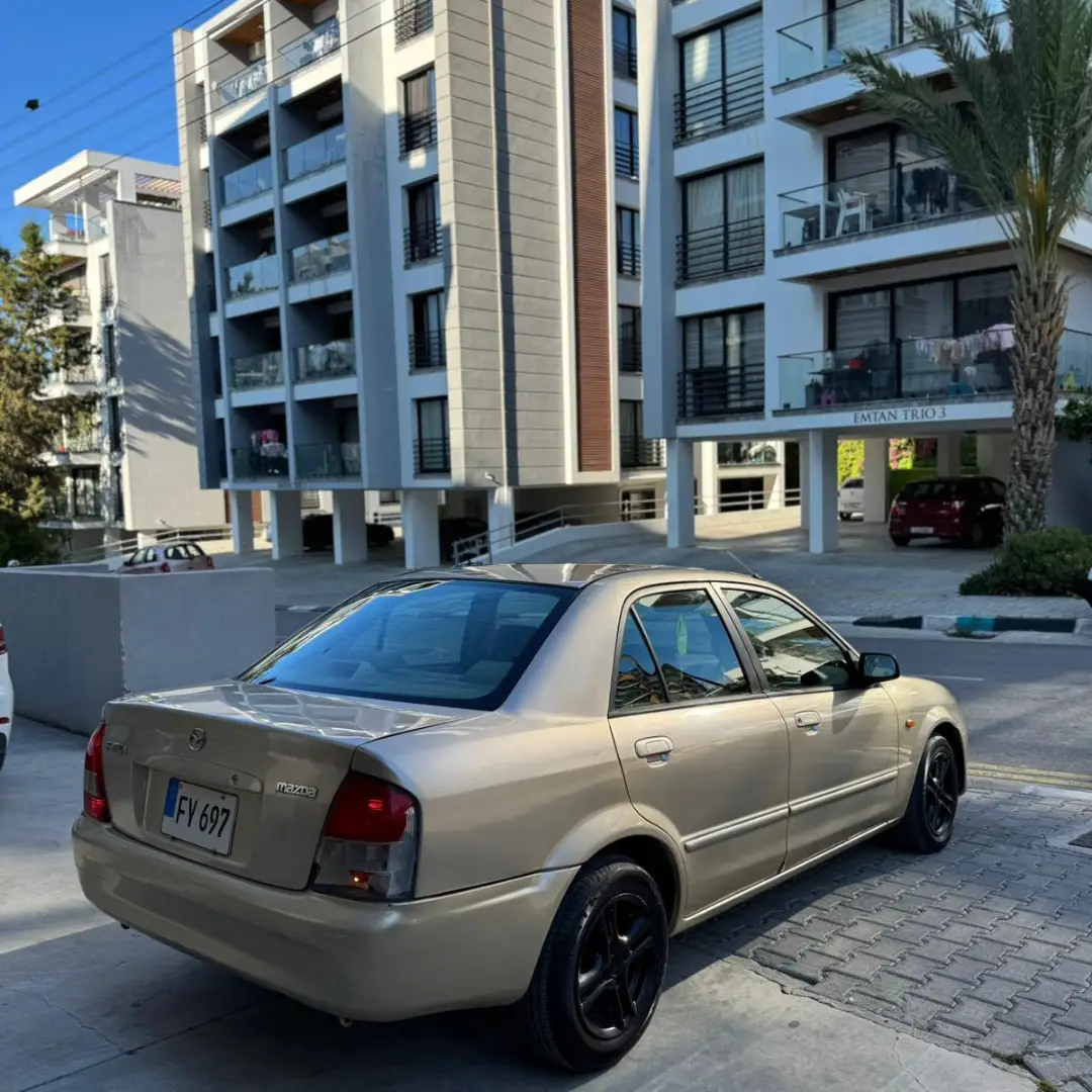 Mazda Familia 2002 Satılık İkinci El - Thumbnail 6