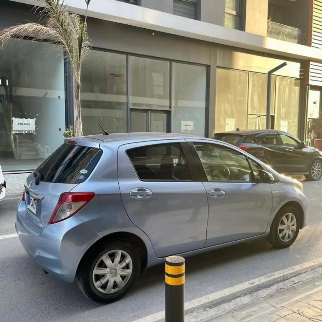 Toyota Vitz 2012 Satılık İkinci El - Thumbnail 3