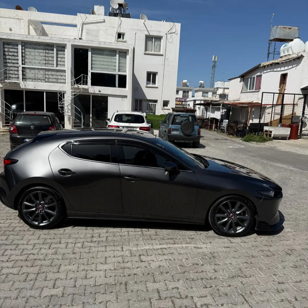 Mazda 3 Fastback 20s Pro Active Touring Selection 2023 Satılık İkinci El - Thumbnail 2