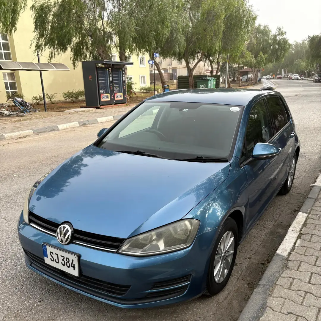 2016 Volkswagen Golf Tsi