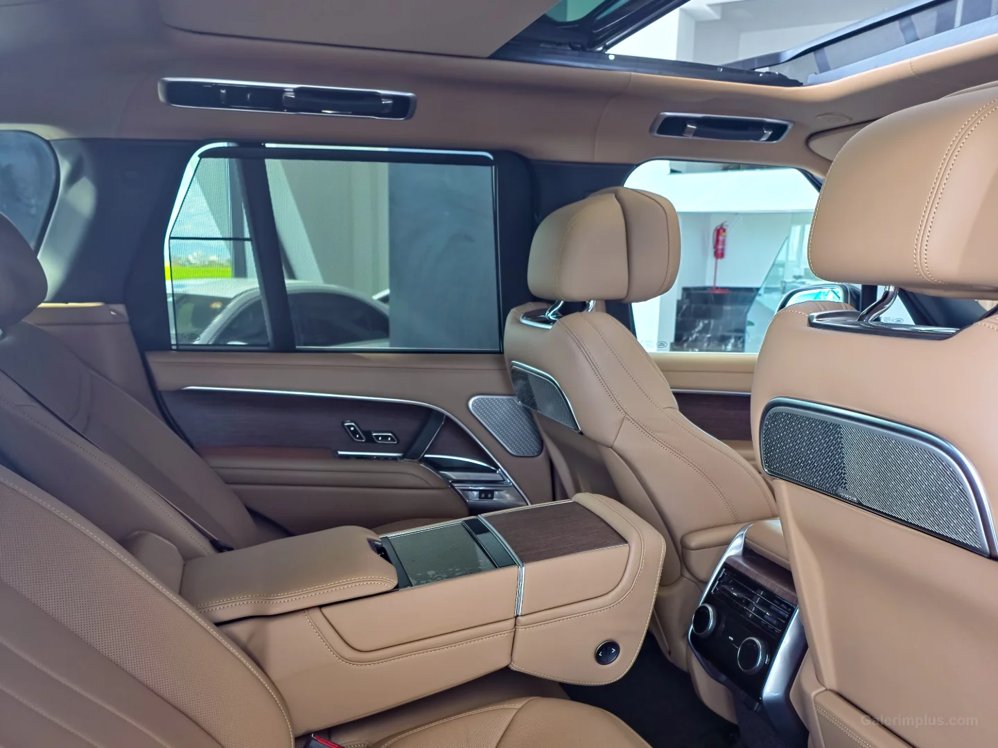 Land Rover Range Rover 2024 Satılık İkinci El - Thumbnail 8