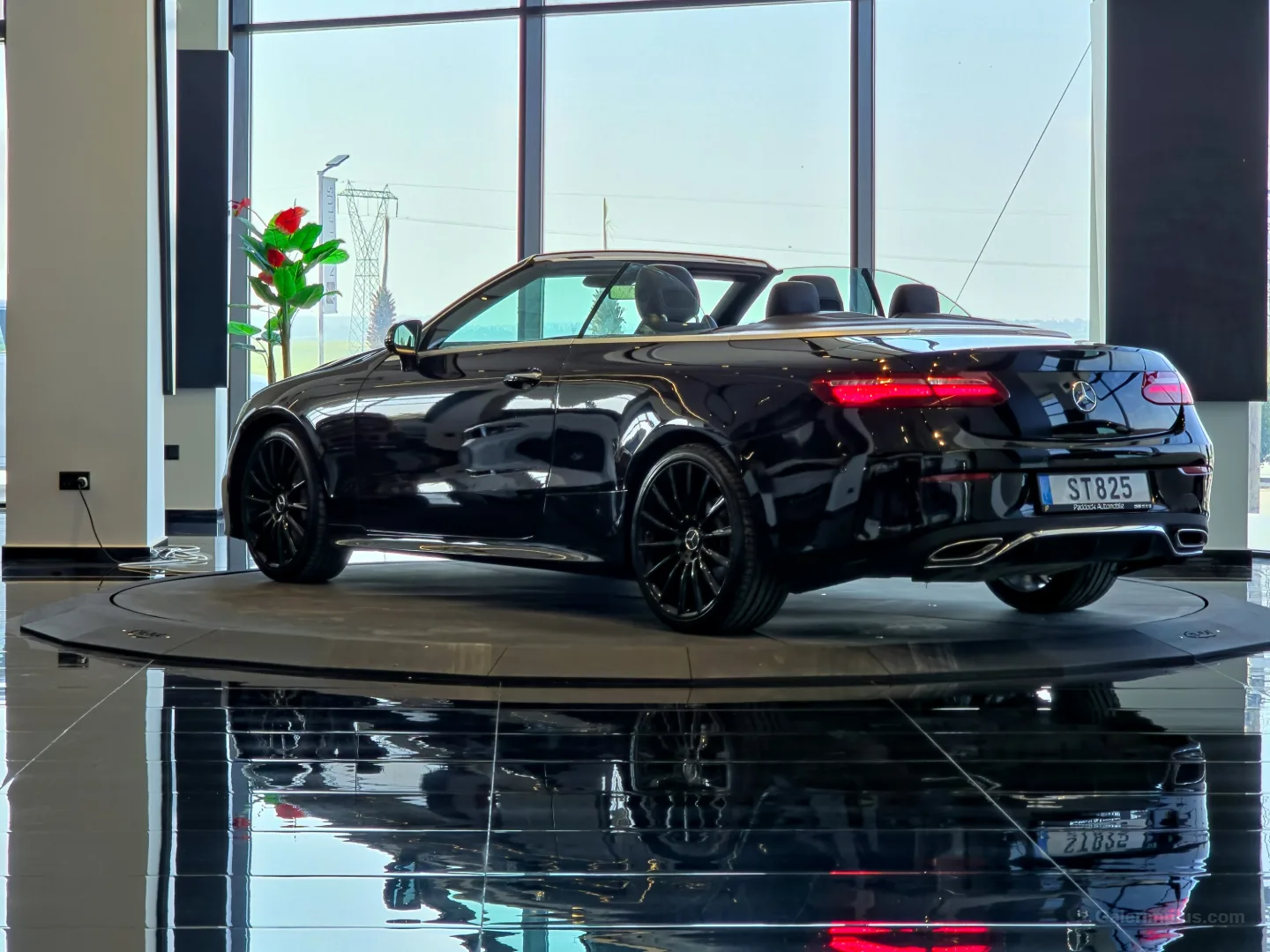 Mercedes-Benz E Serisi 2018 Satılık İkinci El - Thumbnail 4