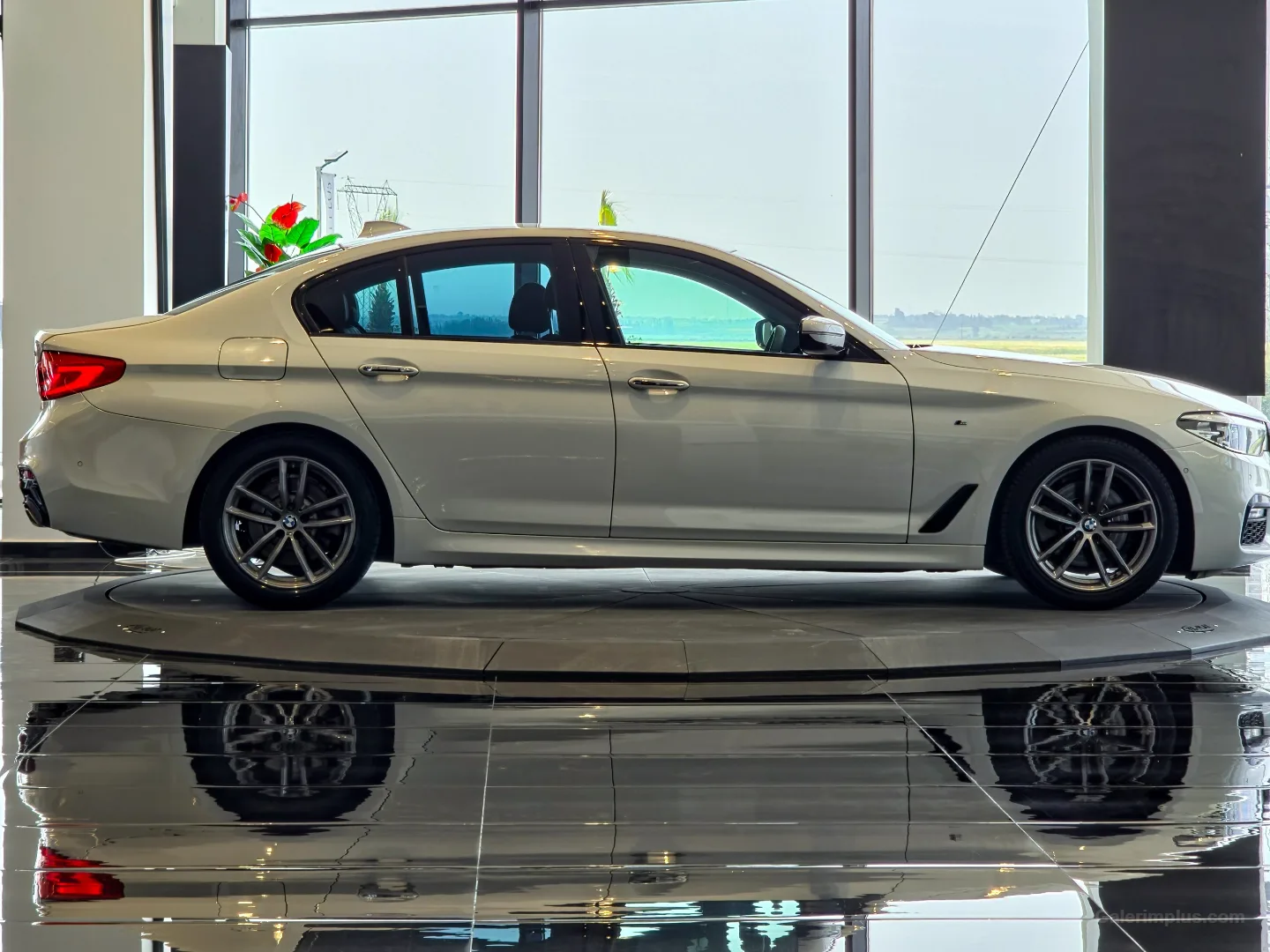BMW 5 Serisi 2018 Satılık İkinci El - Thumbnail 5