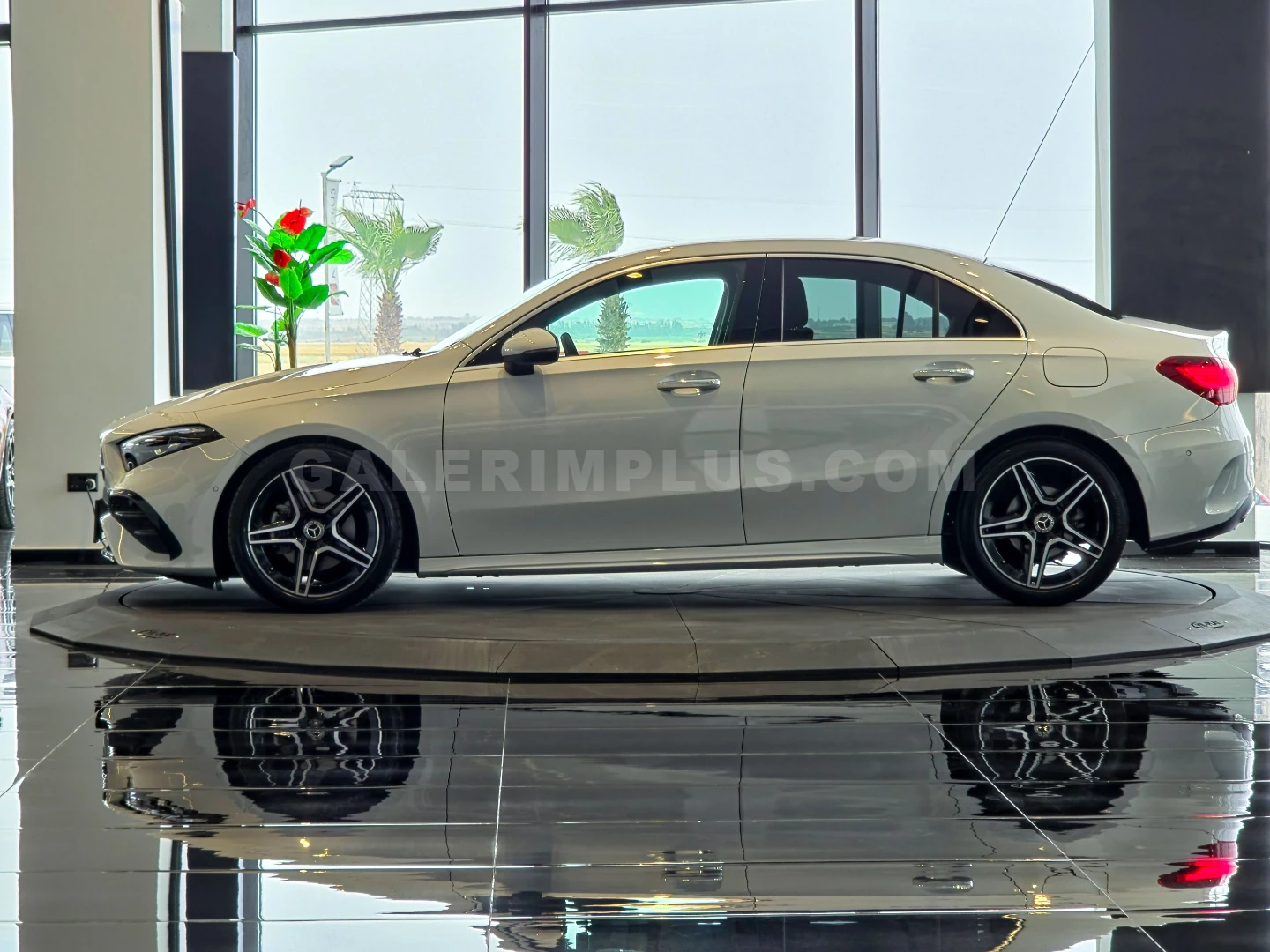 Mercedes-Benz A Serisi 2023 Satılık İkinci El - Thumbnail 2