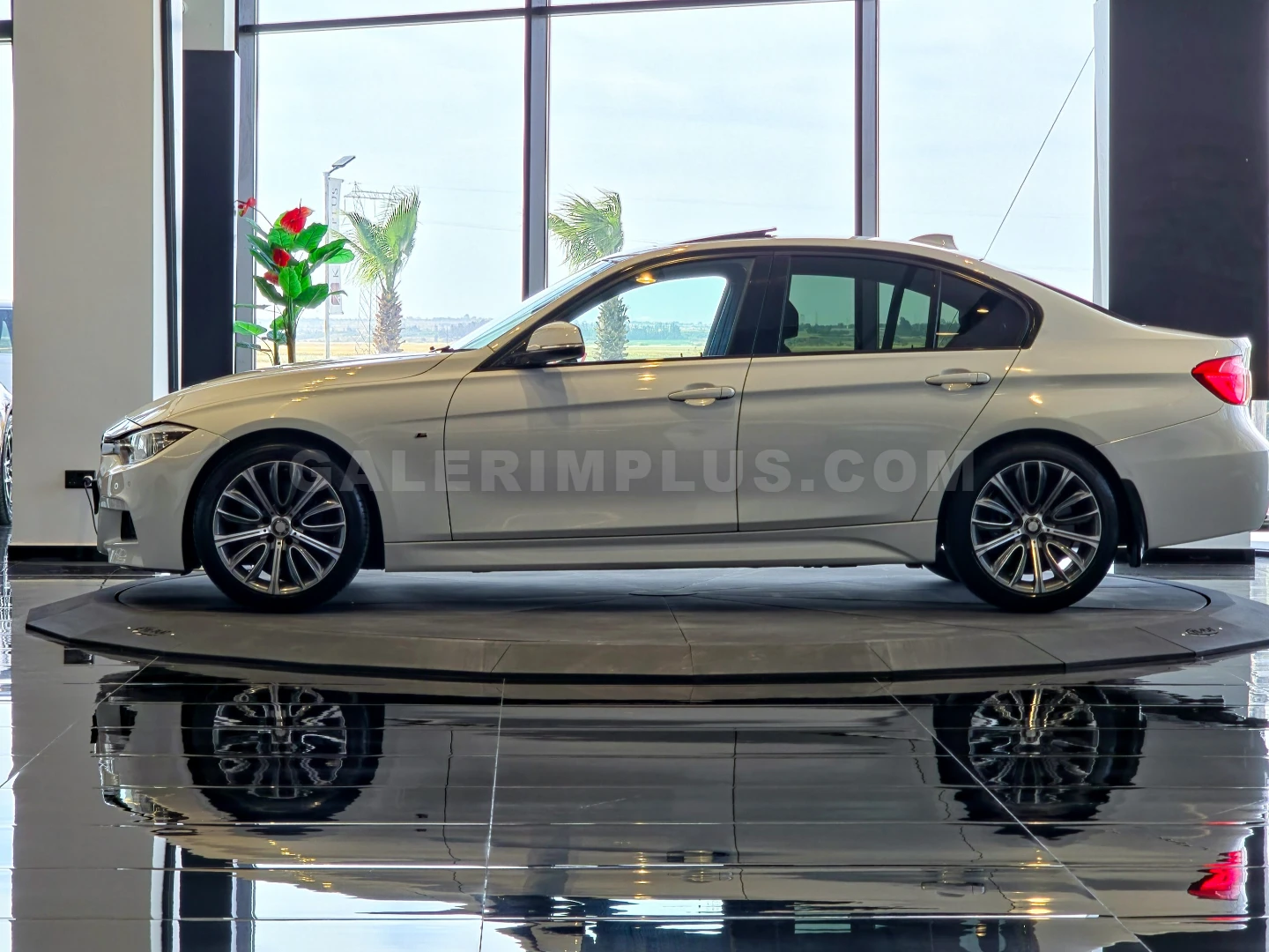 BMW 3 Serisi 2016 Satılık İkinci El - Thumbnail 2