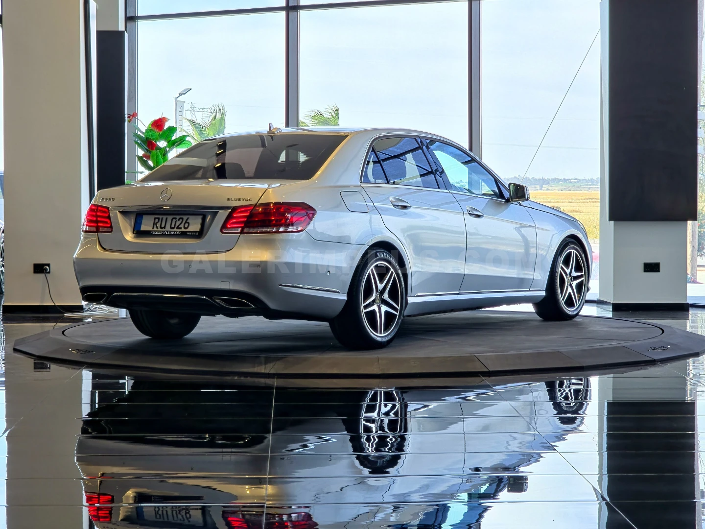Mercedes-Benz E Serisi 2015 Satılık İkinci El - Thumbnail 4