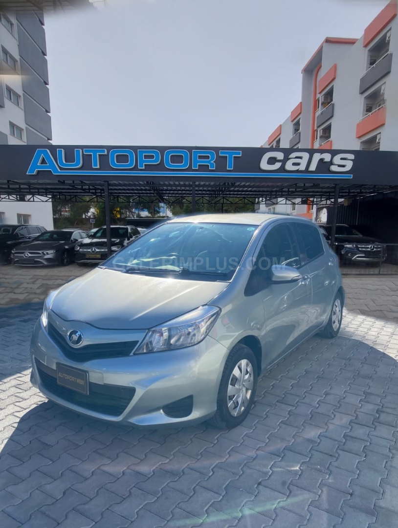 2013 Toyota Vitz 1.3 Standart