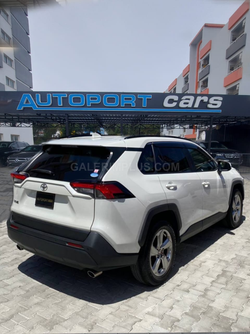 Toyota RAV4 2021 Satılık İkinci El - Thumbnail 4