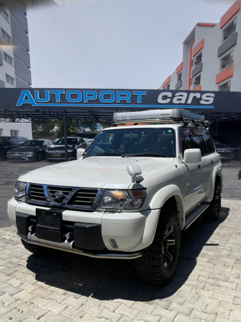 1998 Nissan Patrol 4.8 Nissan Patrol ST-L