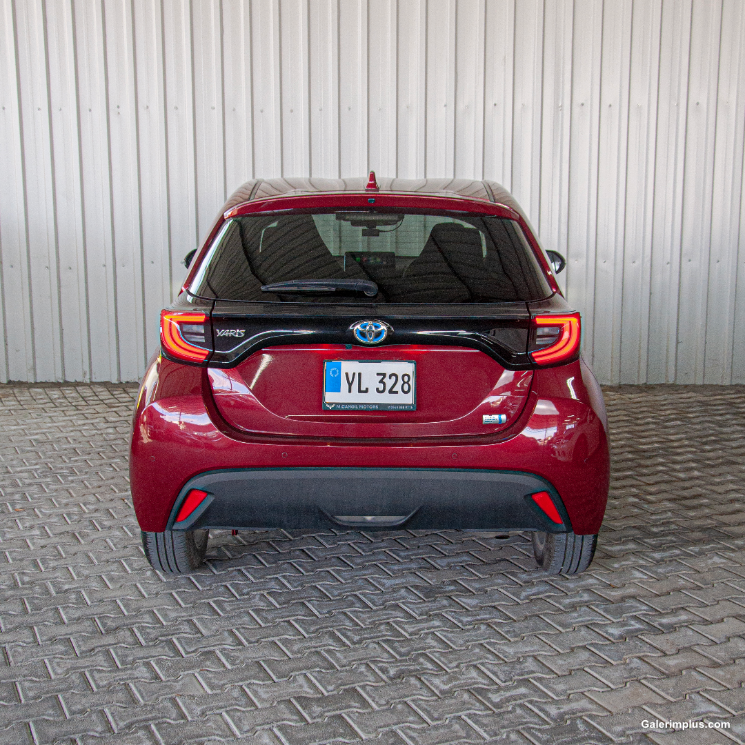 Toyota Yaris 2023 Satılık İkinci El - Thumbnail 4