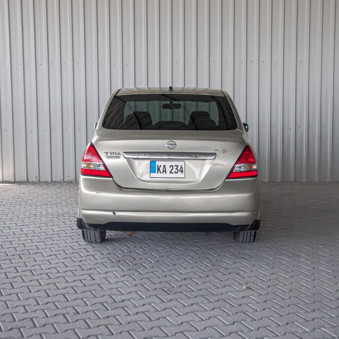 Nissan Tiida 2005 Satılık İkinci El - Thumbnail 4