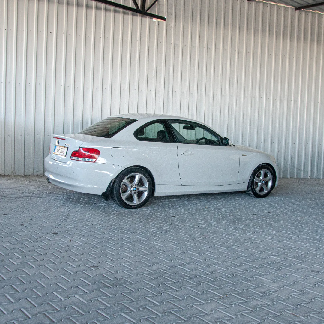 BMW 1 Serisi 2011 Satılık İkinci El - Thumbnail 2
