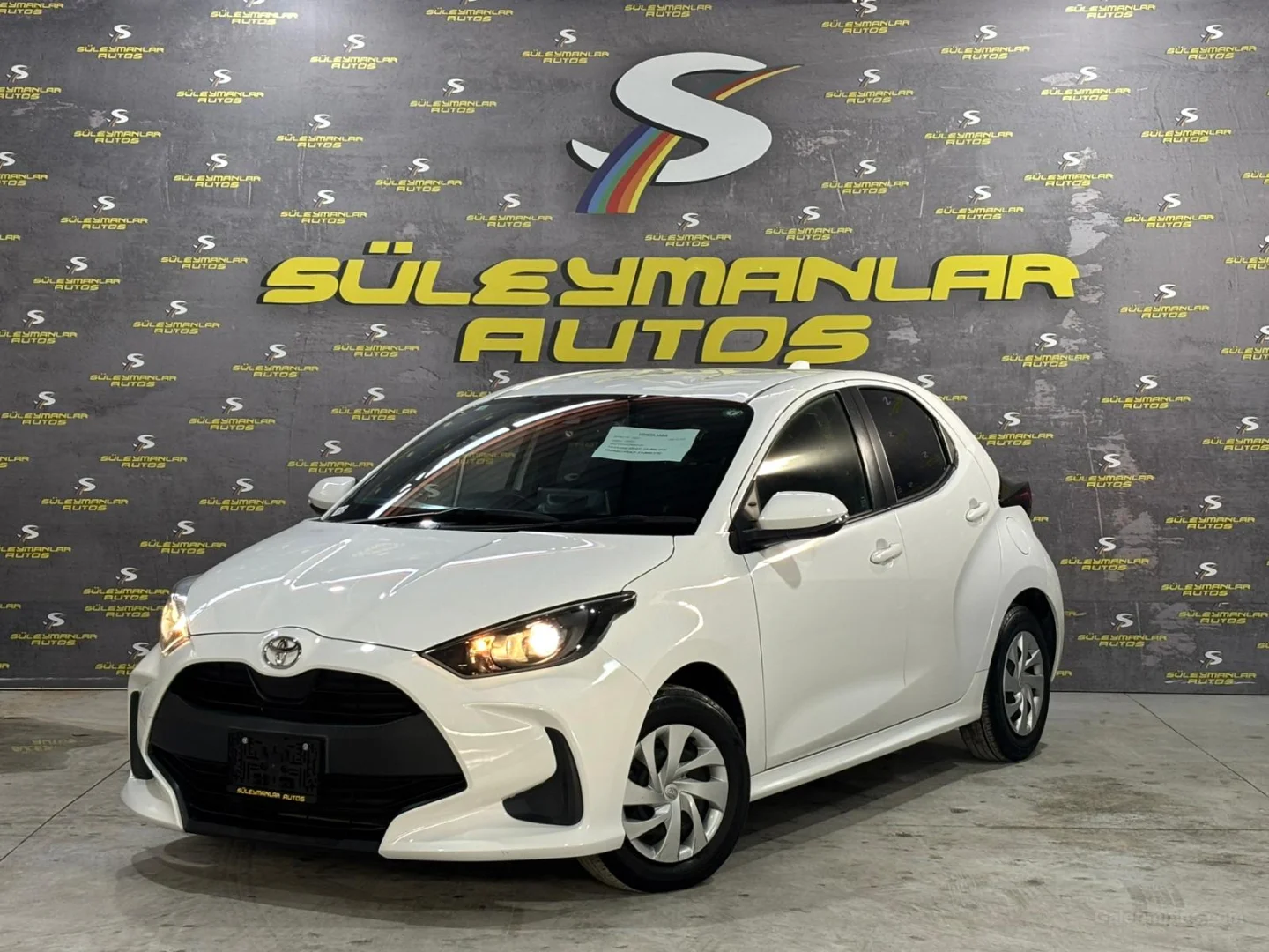 Toyota Yaris 2022 Satılık İkinci El - Thumbnail 2