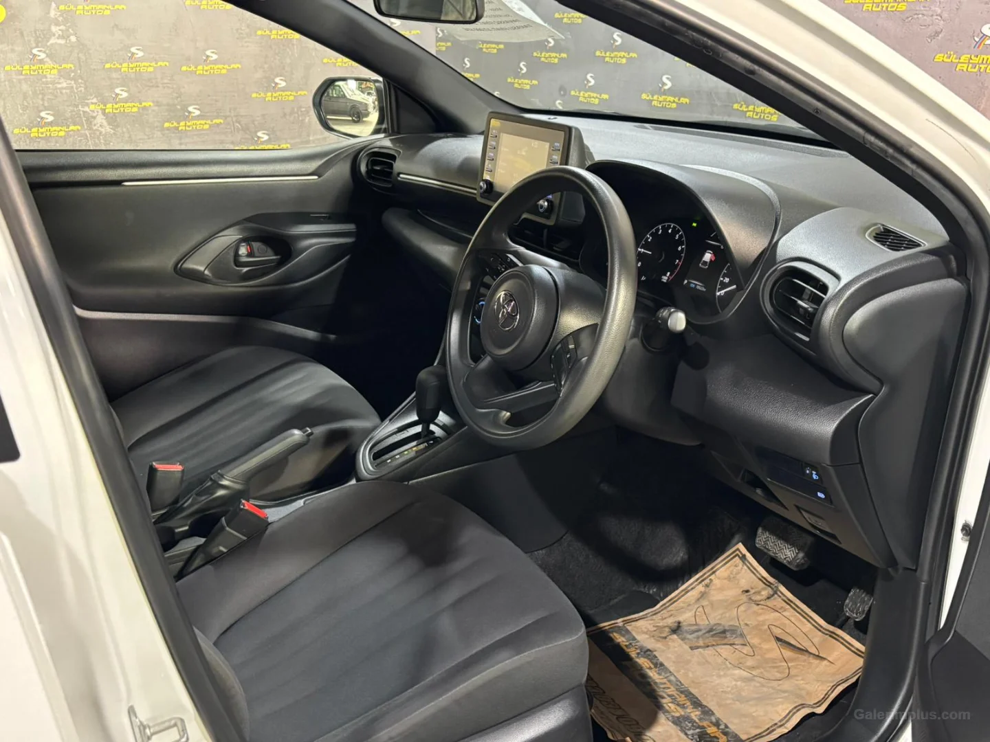 Toyota Yaris 2022 Satılık İkinci El - Thumbnail 7