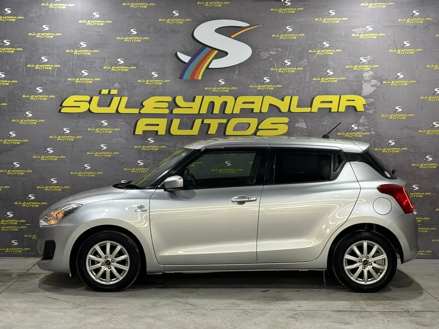Suzuki Swift 2023 Satılık İkinci El - Thumbnail 3