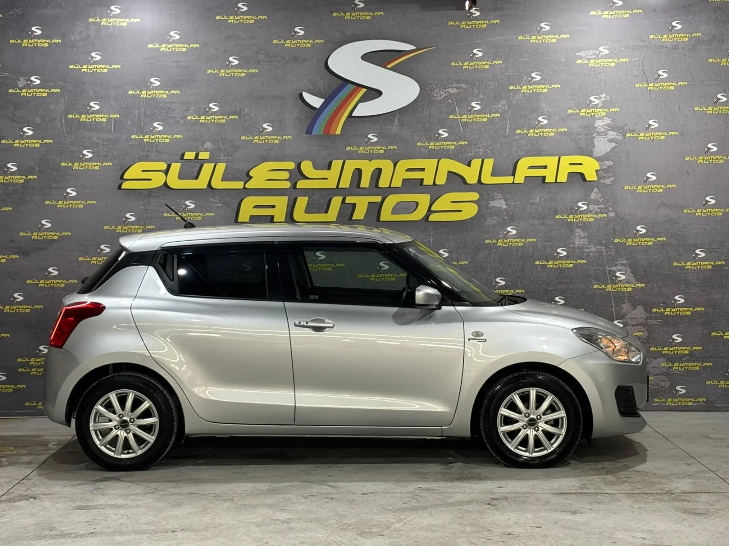Suzuki Swift 2023 Satılık İkinci El - Thumbnail 4