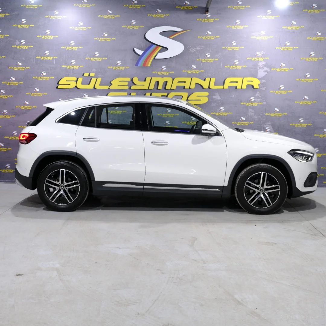 Mercedes - Benz GLA 2022 Satılık İkinci El - Thumbnail 3
