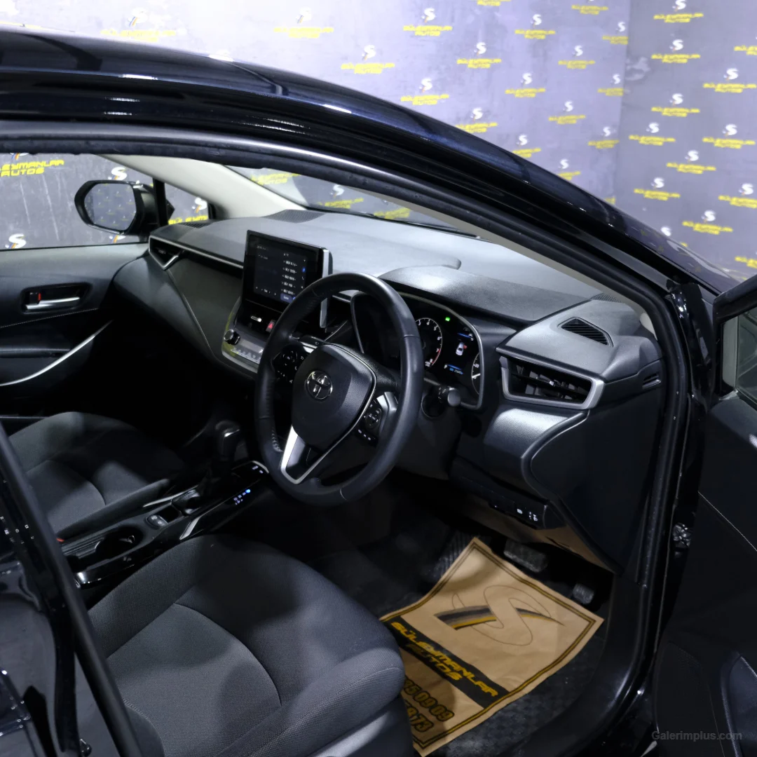 Toyota Corolla 2023 Satılık İkinci El - Thumbnail 6