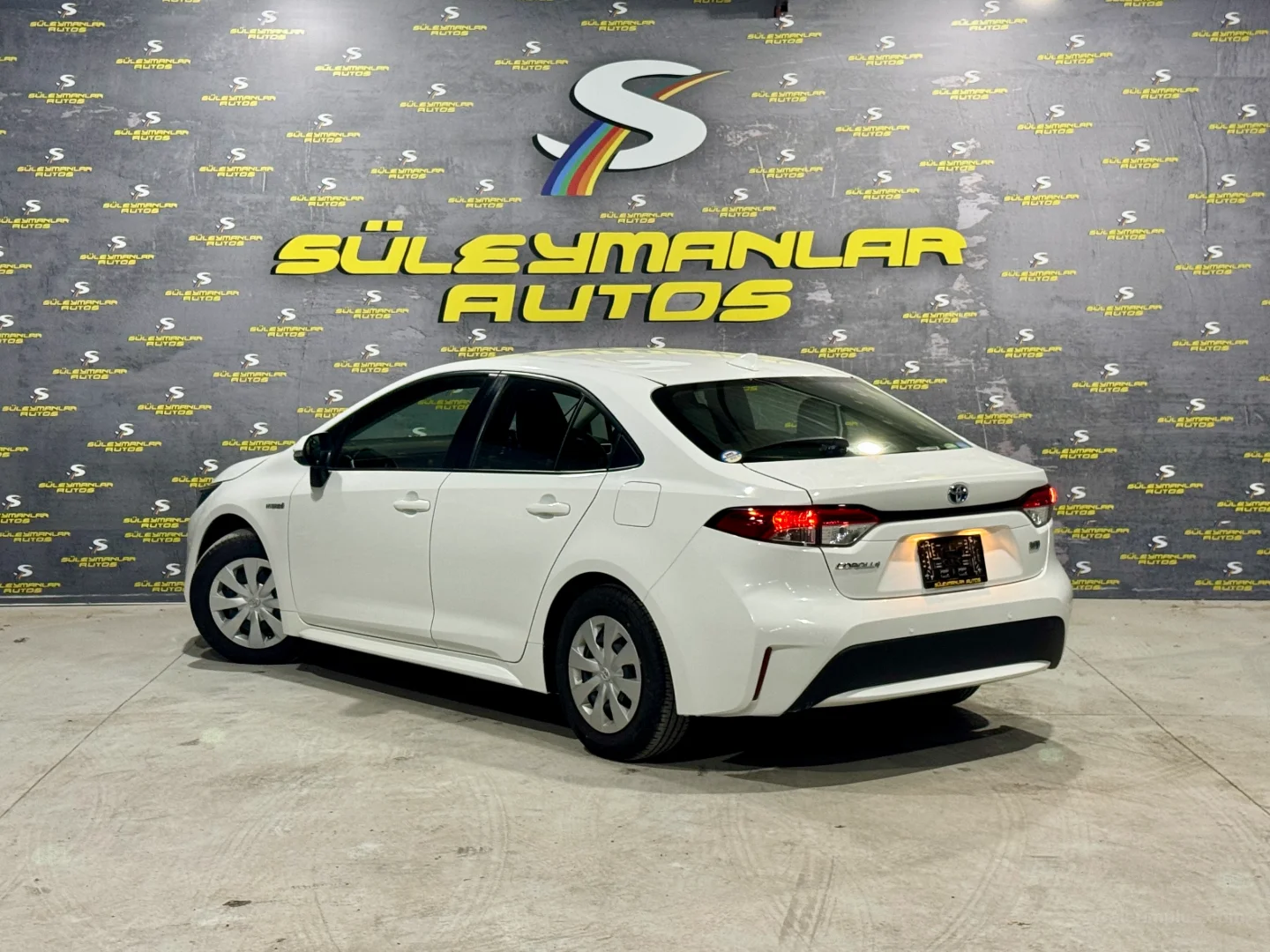 Toyota Corolla 2021 Satılık İkinci El - Thumbnail 2