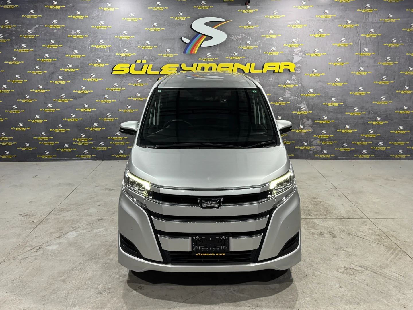 Toyota Noah 2022 Satılık İkinci El - Thumbnail 3