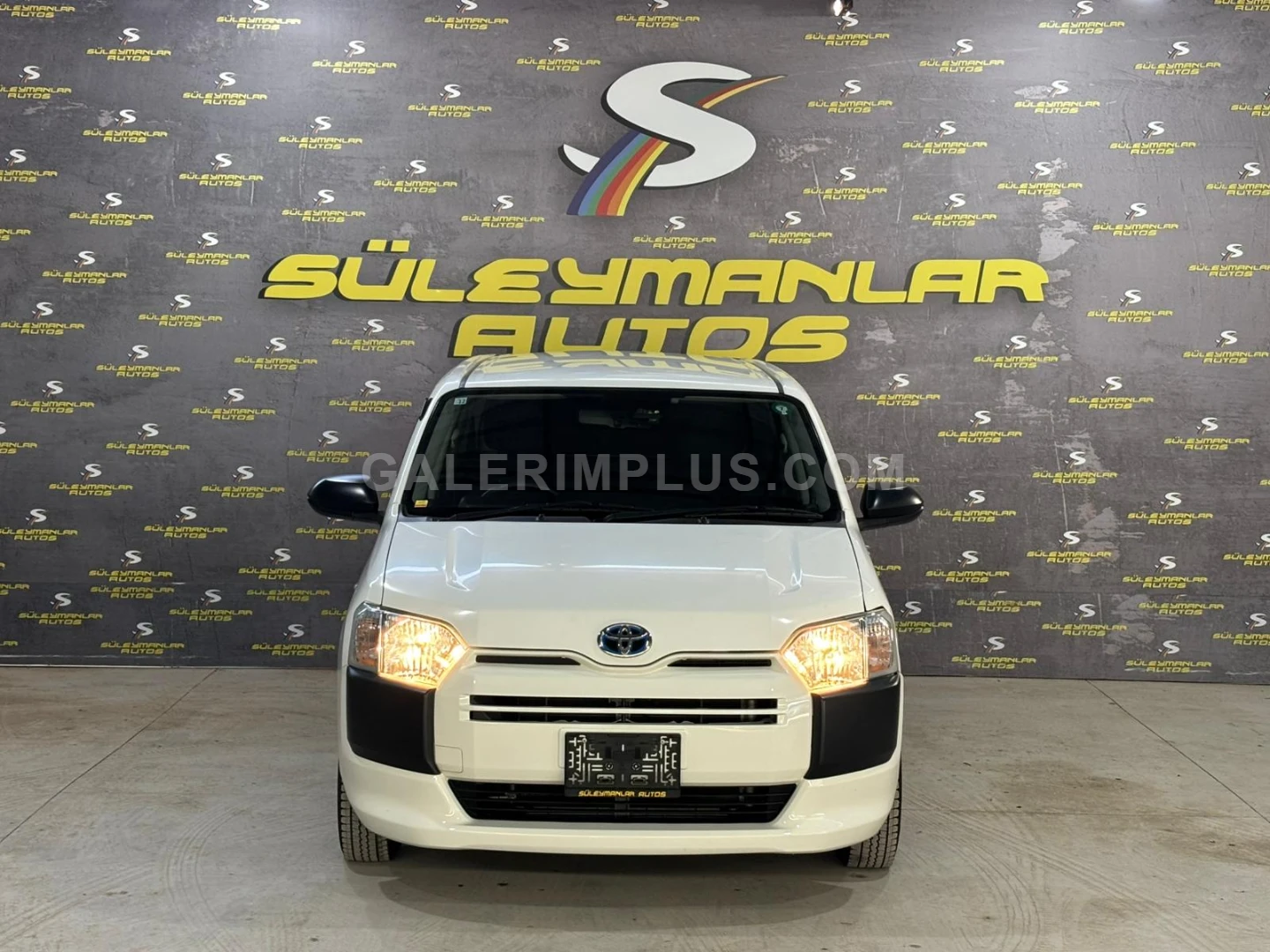 Toyota Probox Hybrid 2023 Satılık İkinci El - Thumbnail 2