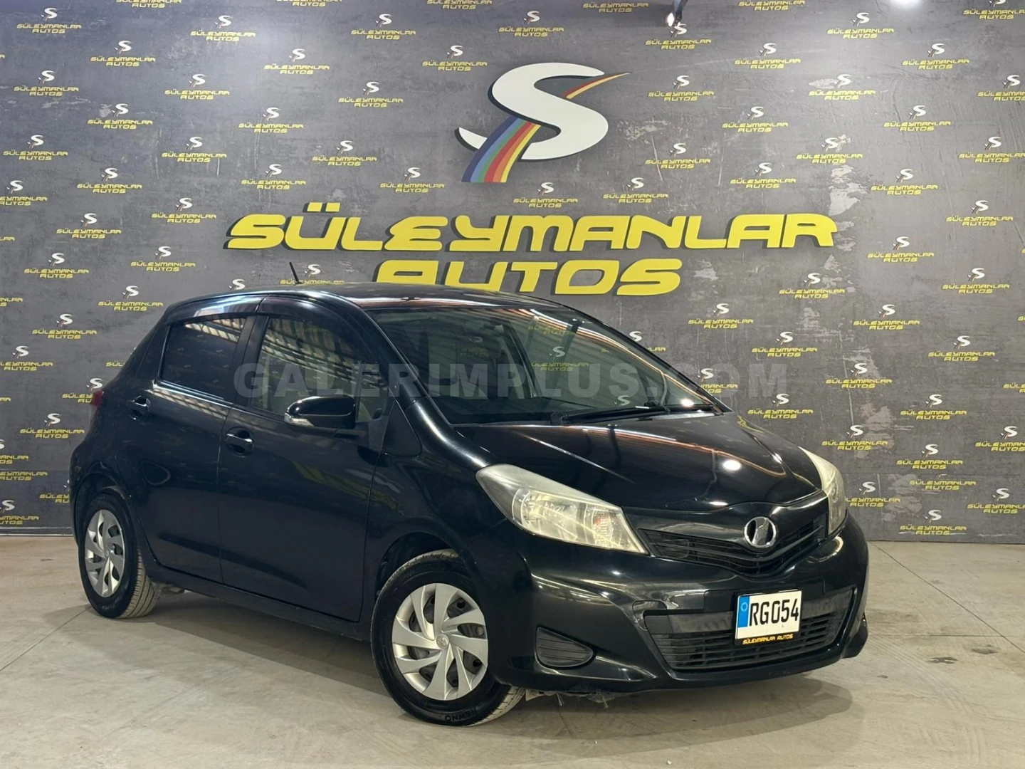 2013 Toyota Vitz