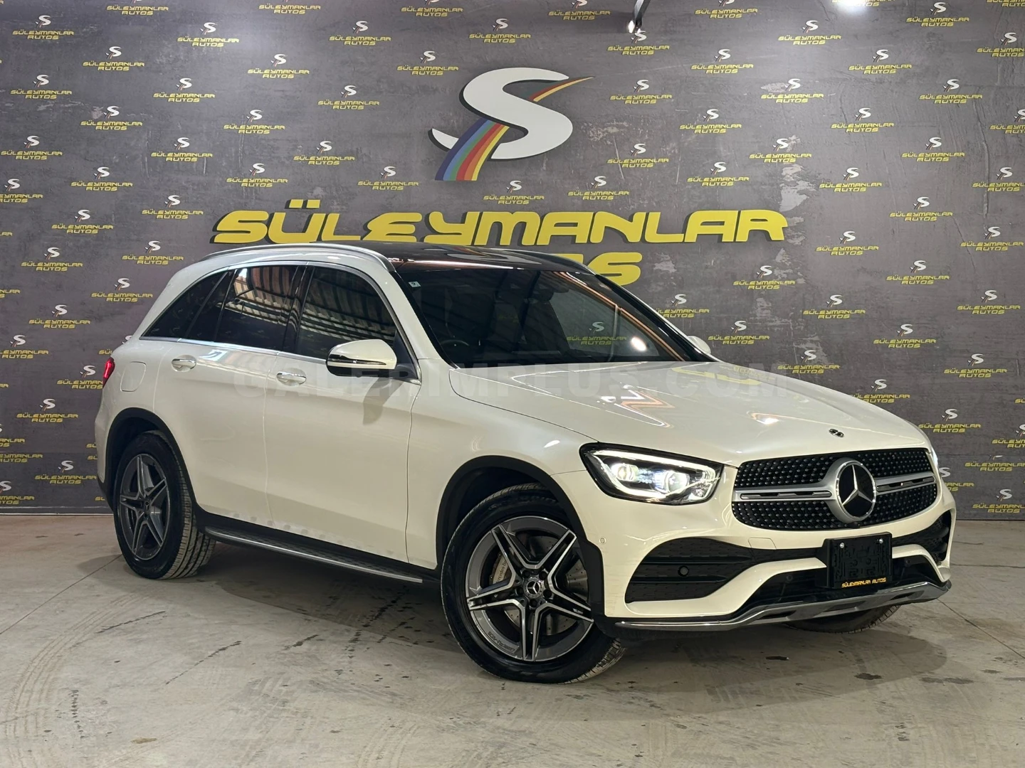 2023 Mercedes-Benz GLC