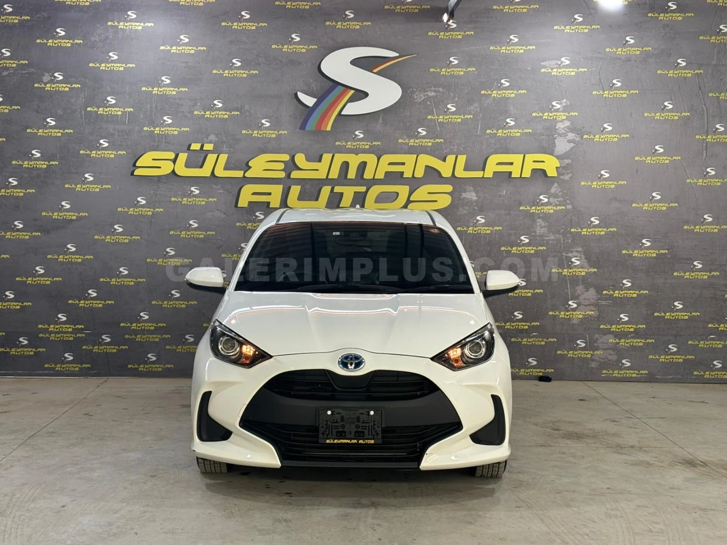 Toyota Yaris 2023 Satılık İkinci El - Thumbnail 3