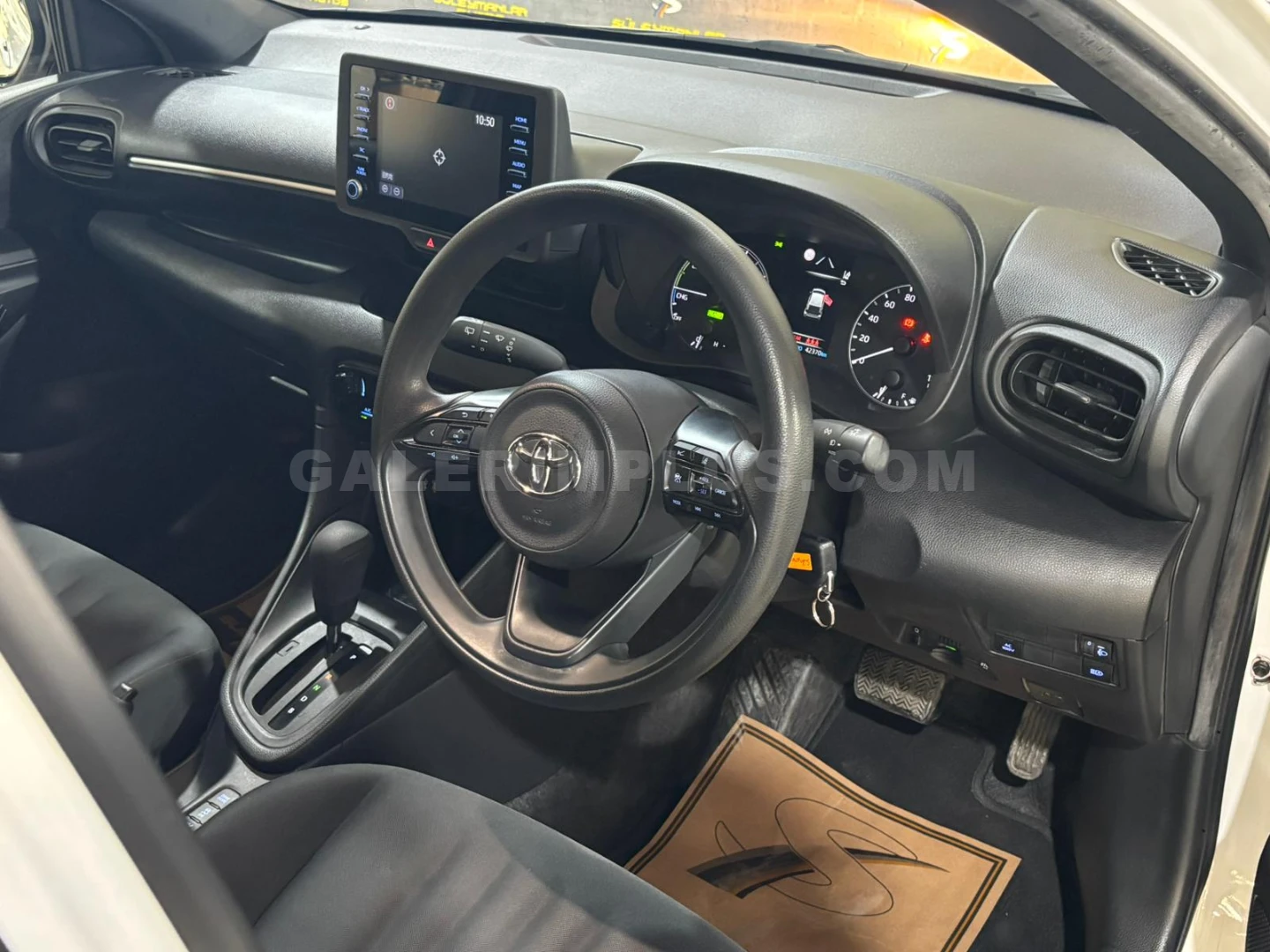Toyota Yaris 2023 Satılık İkinci El - Thumbnail 8