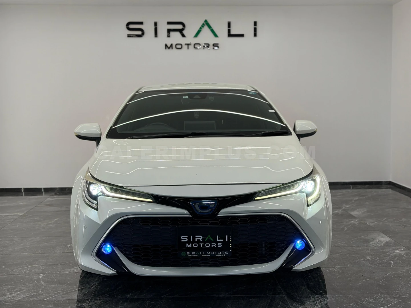 Toyota Corolla 2021 Satılık İkinci El - Thumbnail 2