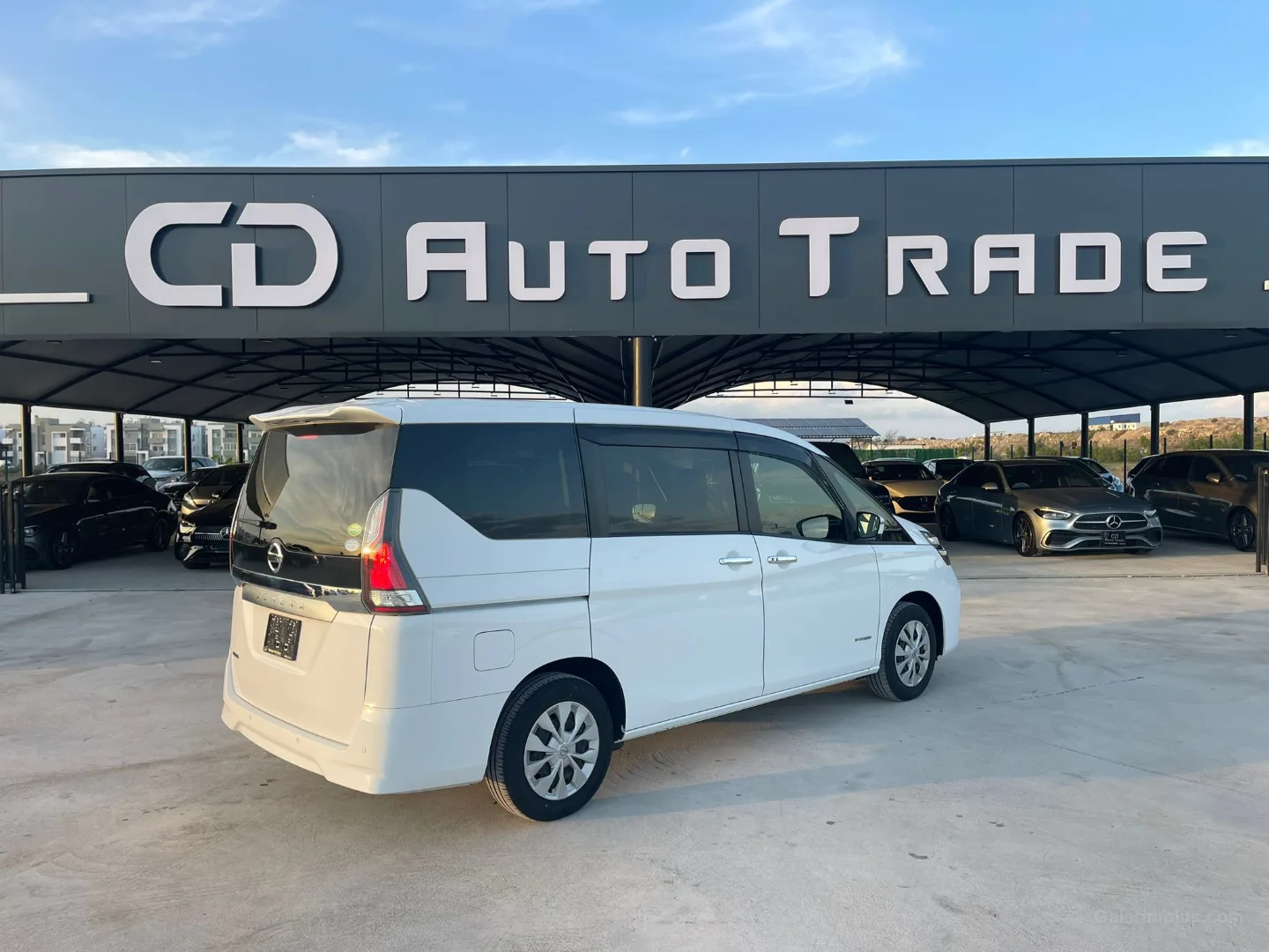 Nissan Serena 2020 Satılık İkinci El - Thumbnail 2