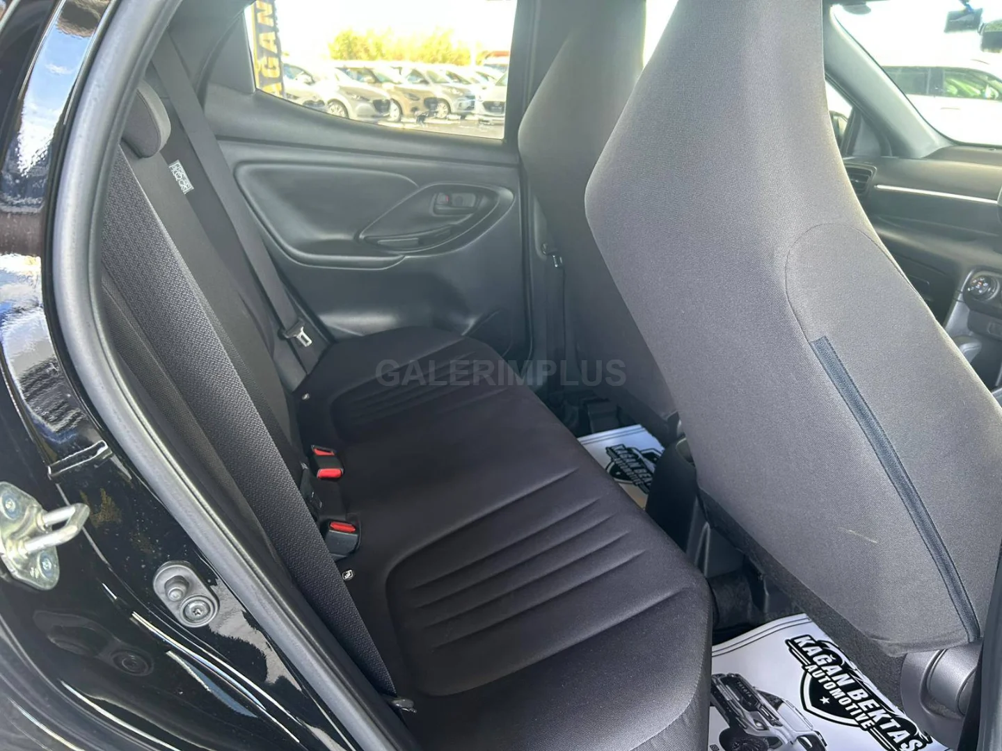 Toyota Yaris 2021 Satılık İkinci El - Thumbnail 7