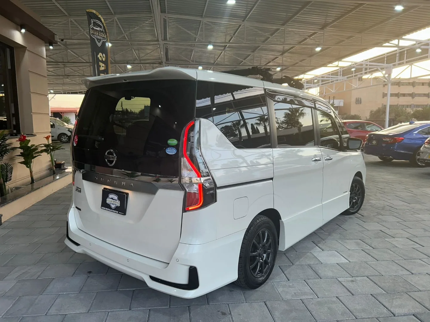 Nissan Serena 2021 Satılık İkinci El - Thumbnail 3