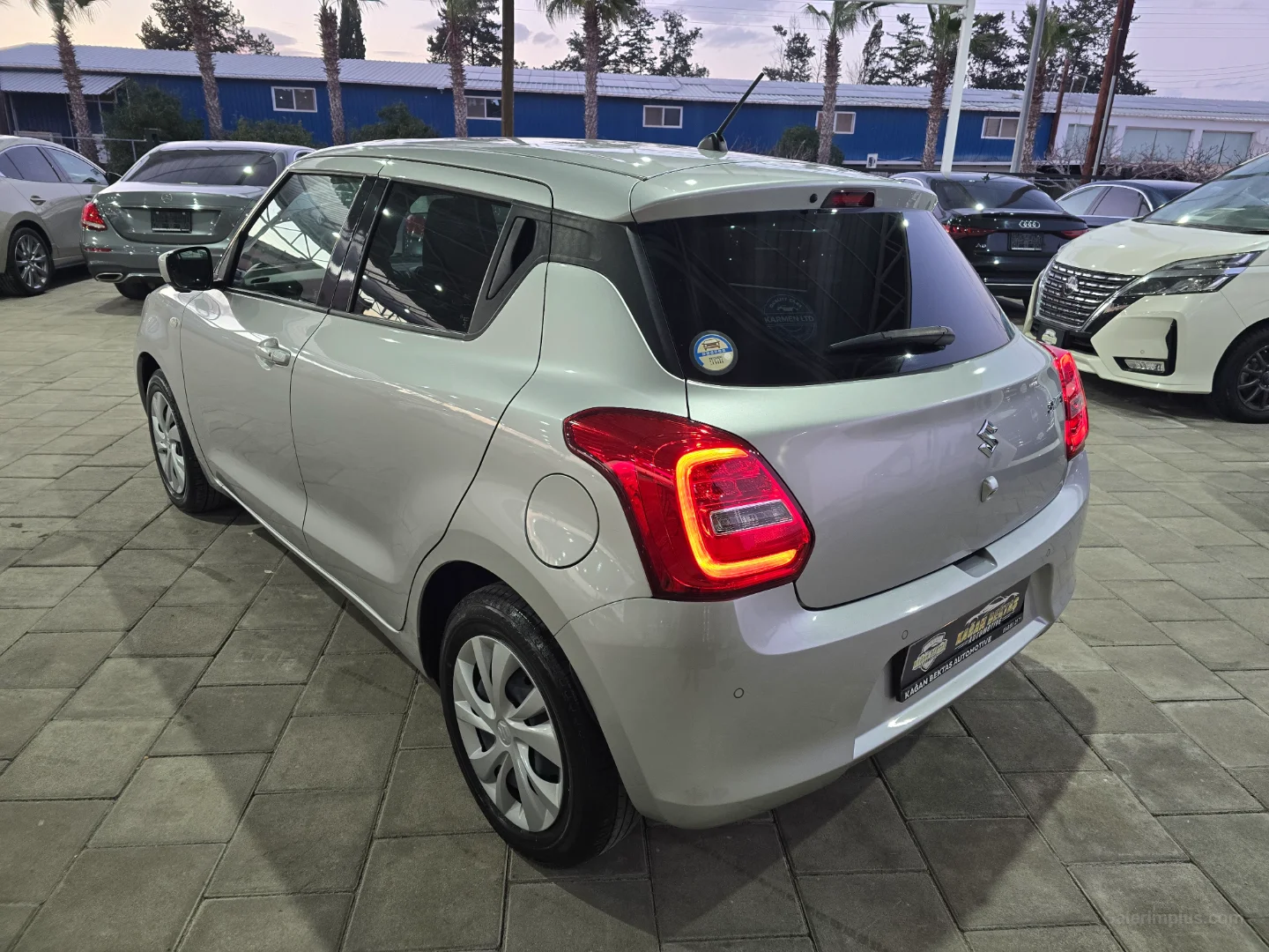 Suzuki Swift 2023 Satılık İkinci El - Thumbnail 3