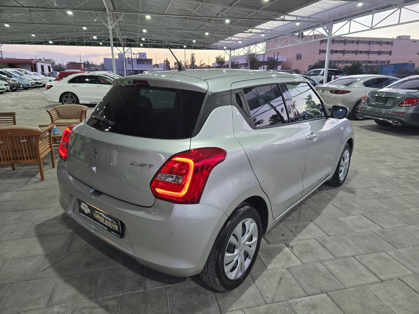Suzuki Swift 2023 Satılık İkinci El - Thumbnail 4