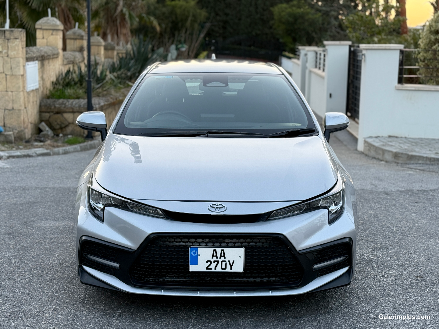 Toyota Corolla 2023 Satılık İkinci El - Thumbnail 2