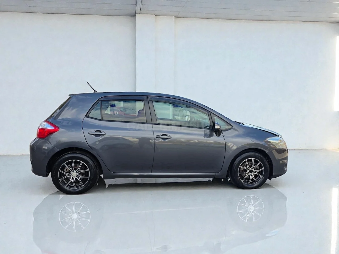 Toyota Auris 2011 Satılık İkinci El - Thumbnail 6