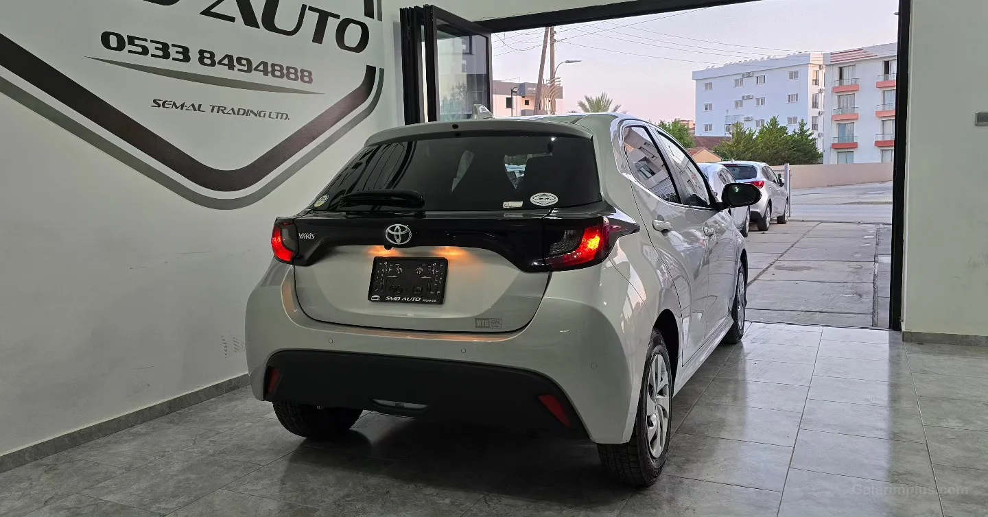 Toyota Yaris 2021 Satılık İkinci El - Thumbnail 4