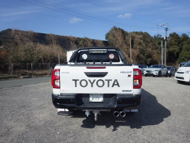 Toyota Hilux 2023 Satılık İkinci El - Thumbnail 4