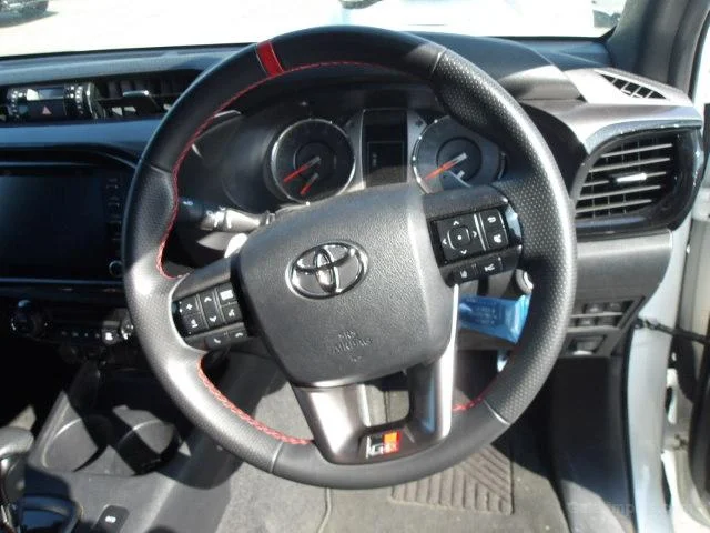 Toyota Hilux 2023 Satılık İkinci El - Thumbnail 7