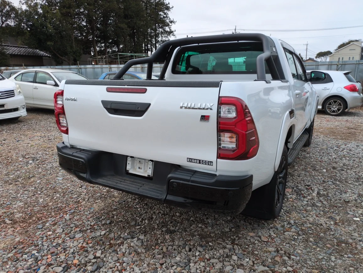 Toyota Hilux 2024 Satılık İkinci El - Thumbnail 4