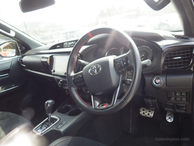Toyota Hilux 2023 Satılık İkinci El - Thumbnail 8