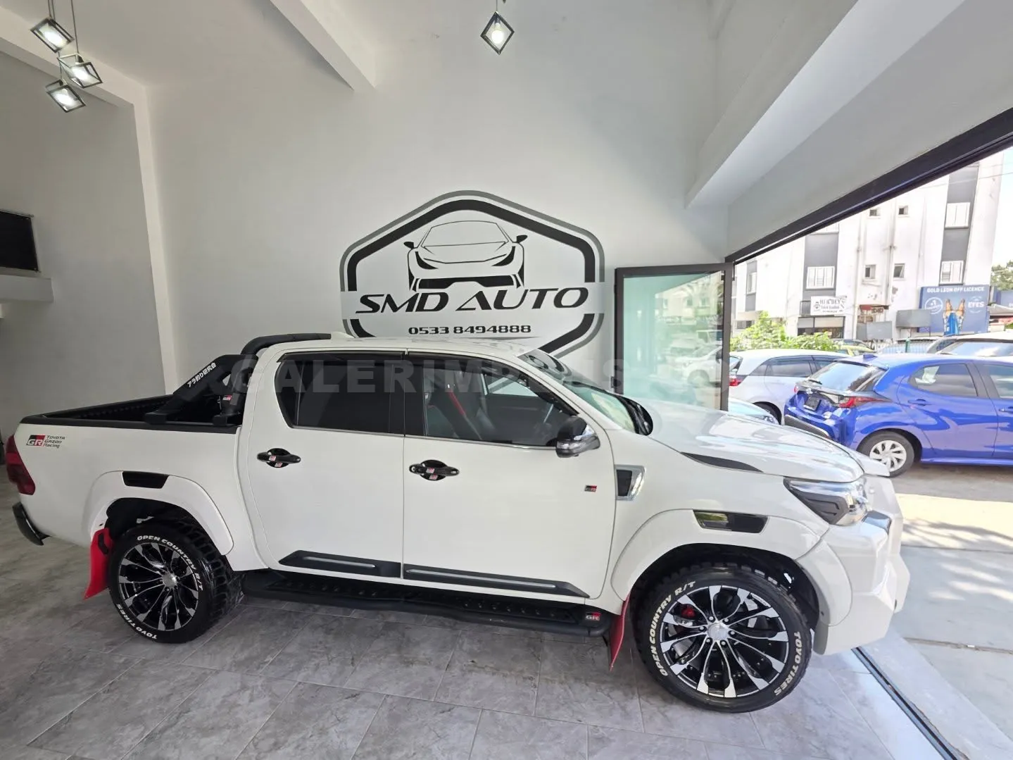 Toyota Hilux 2023 Satılık İkinci El - Thumbnail 3