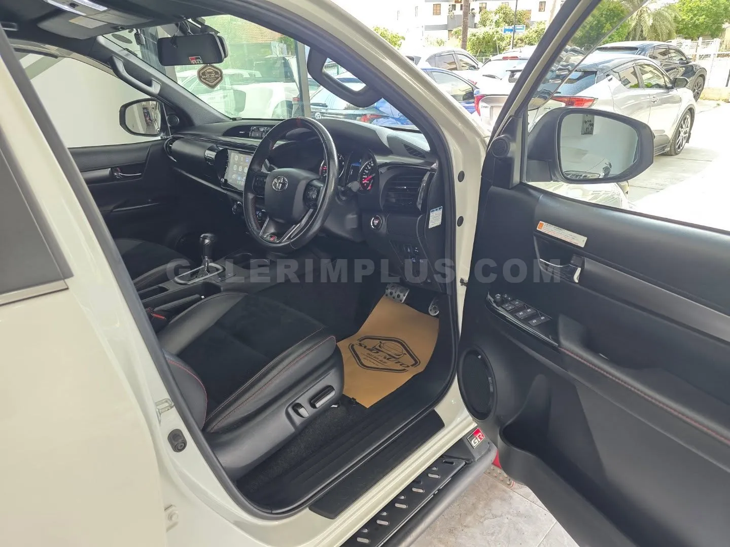 Toyota Hilux 2023 Satılık İkinci El - Thumbnail 7