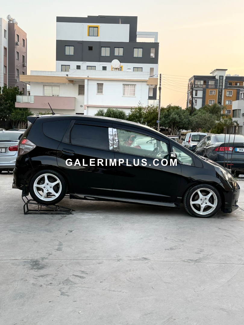 Honda Fit 2013 Satılık İkinci El - Thumbnail 4