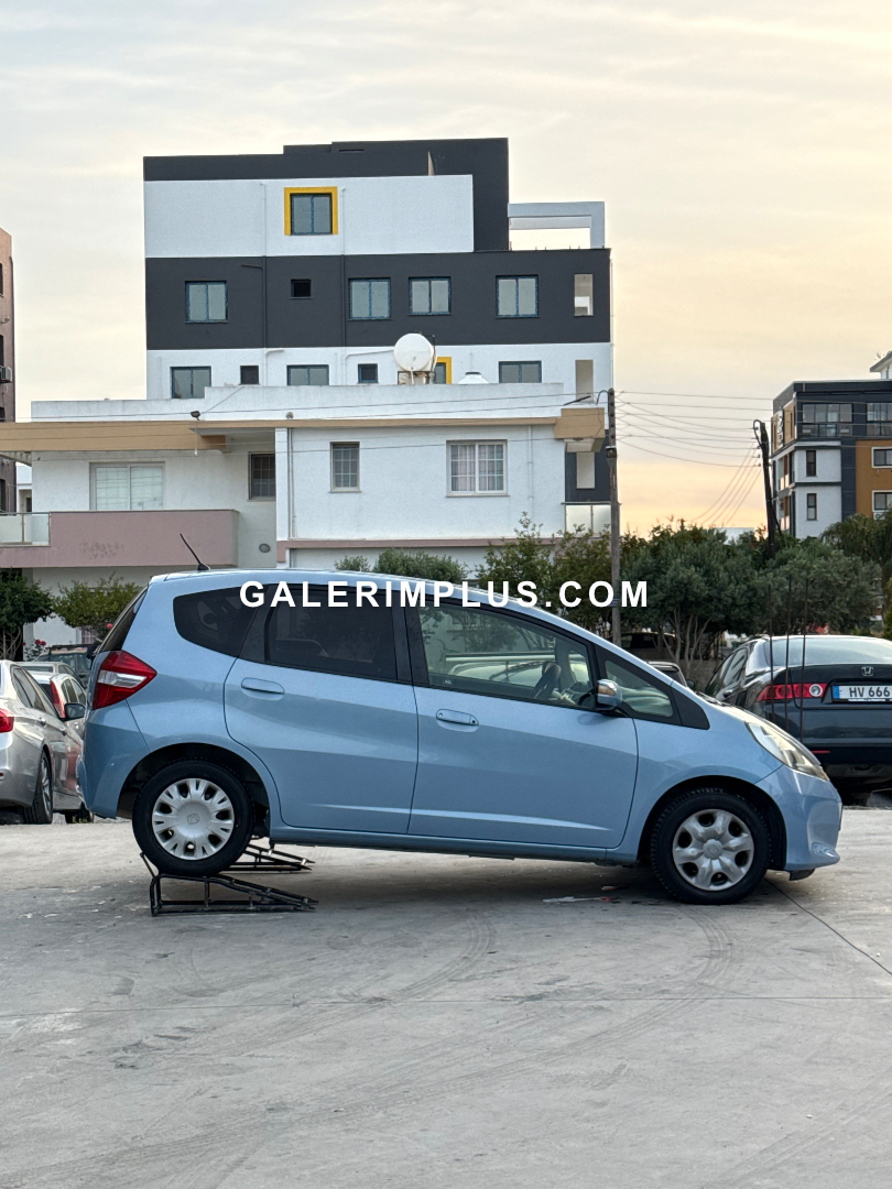 Honda Fit 2013 Satılık İkinci El - Thumbnail 4