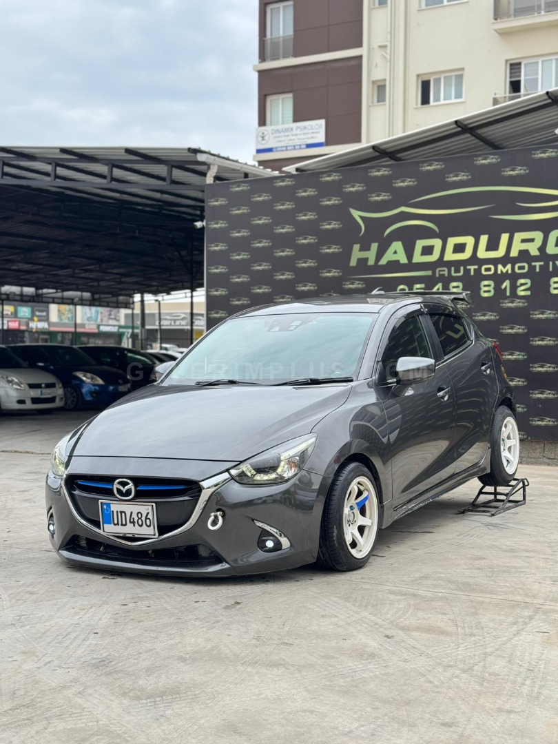 Mazda Demio 2017 Satılık İkinci El - Thumbnail 2